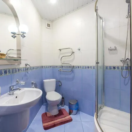 Premyer Hotel Truskawez