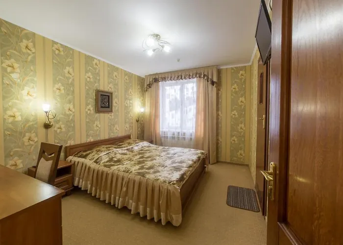 Premyer Hotell