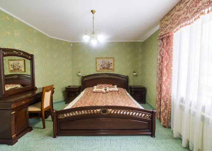 Premyer Hotell Truskavets