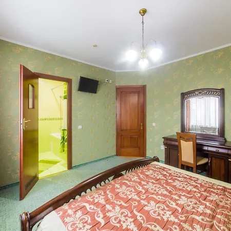 Premyer Hotel
